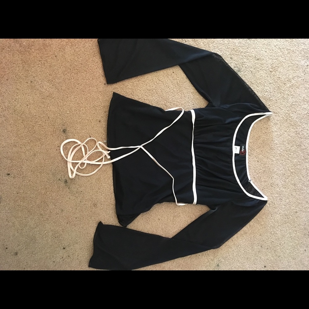 Studio y dress shirt